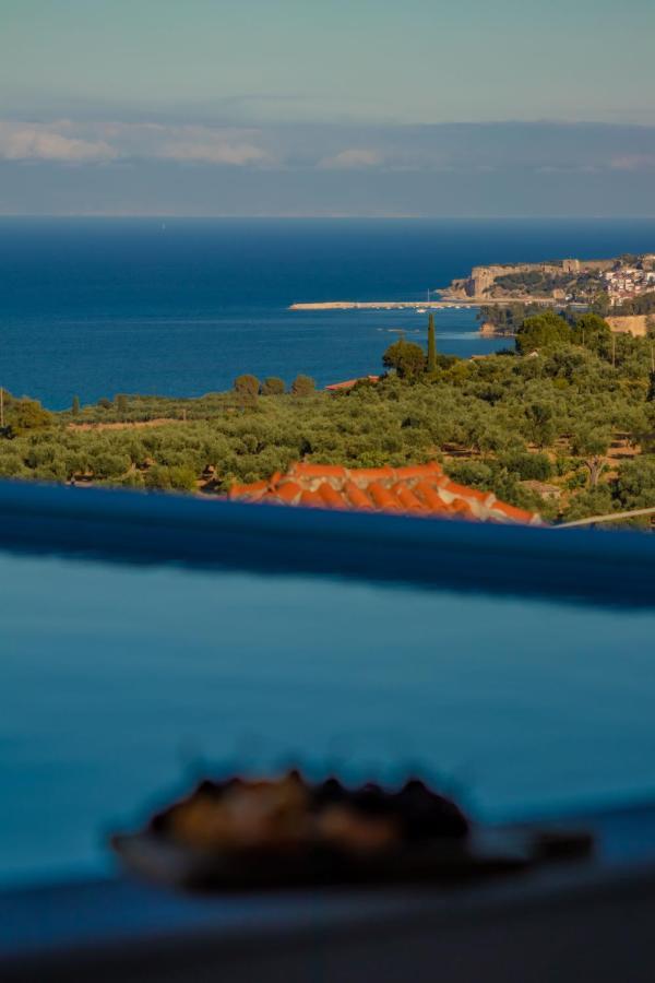 Kómboi Georgianna'S Suite With Private Pool , 'Greysuite' מראה חיצוני תמונה
